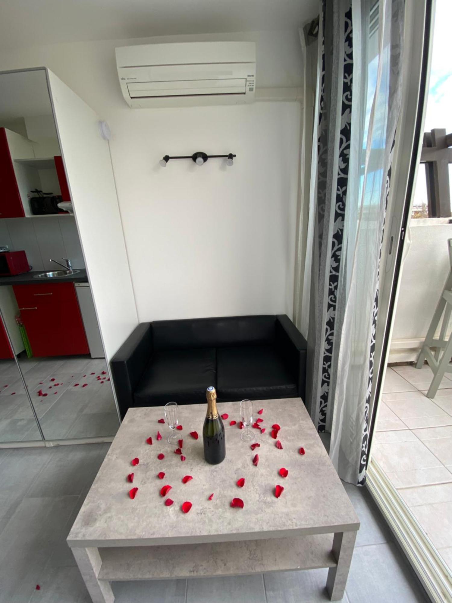 Studios Port Nature Village Naturiste Agde Exterior foto